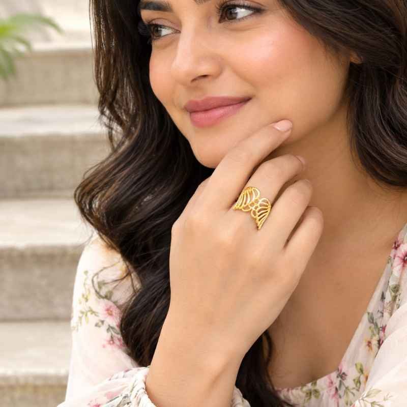 Elegant Gold-Tone Open Ring for Women